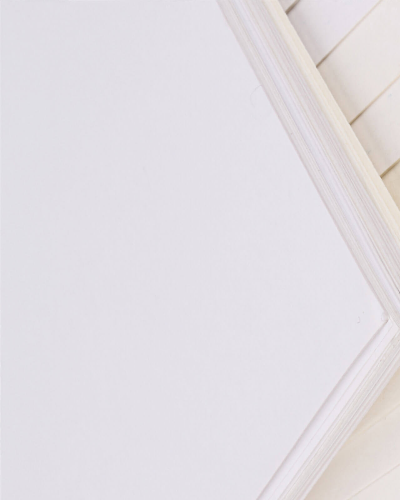 An Ultra Silky Smooth Sheet with a Sharp Printing quality